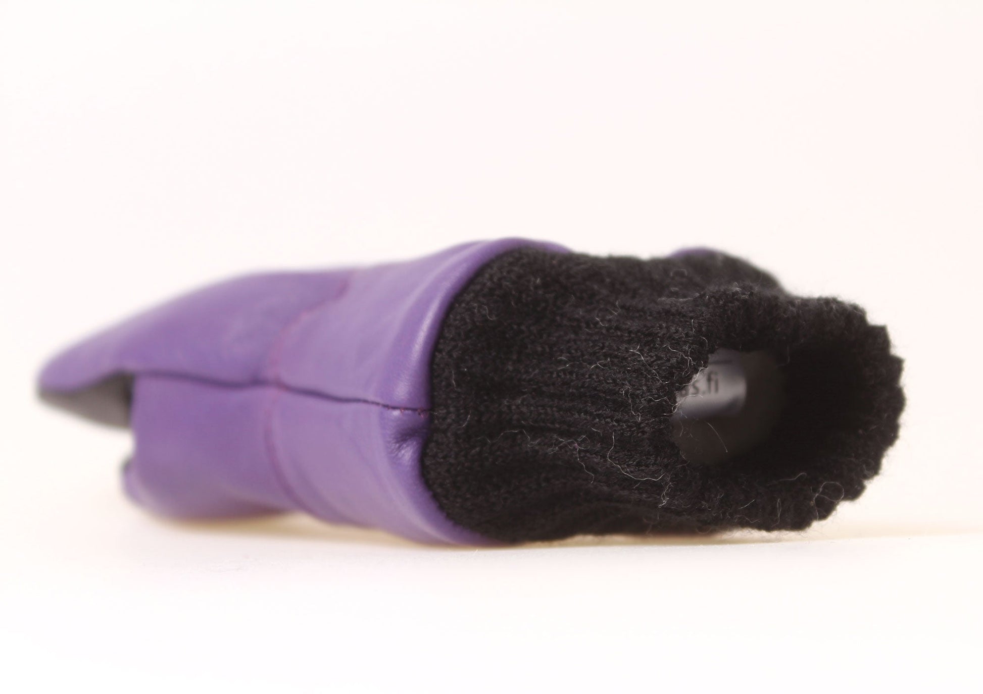 Nahkakinnas violetti